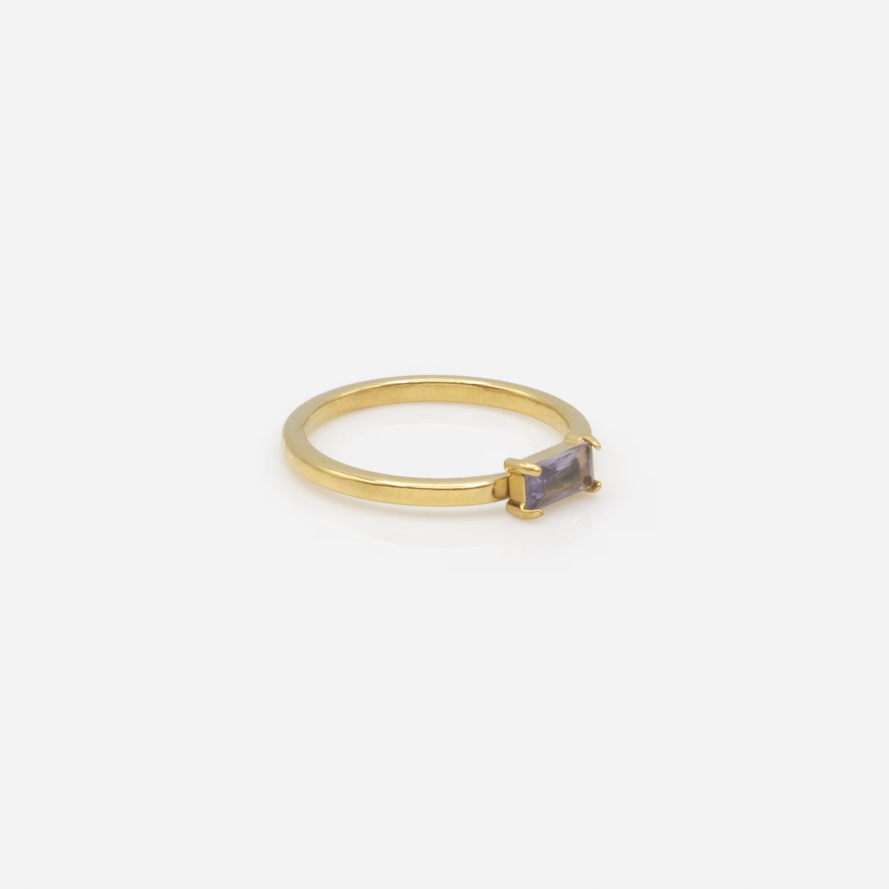Bague dorée avec pierre rectangulaire mauve en acier inoxydable - Image 3