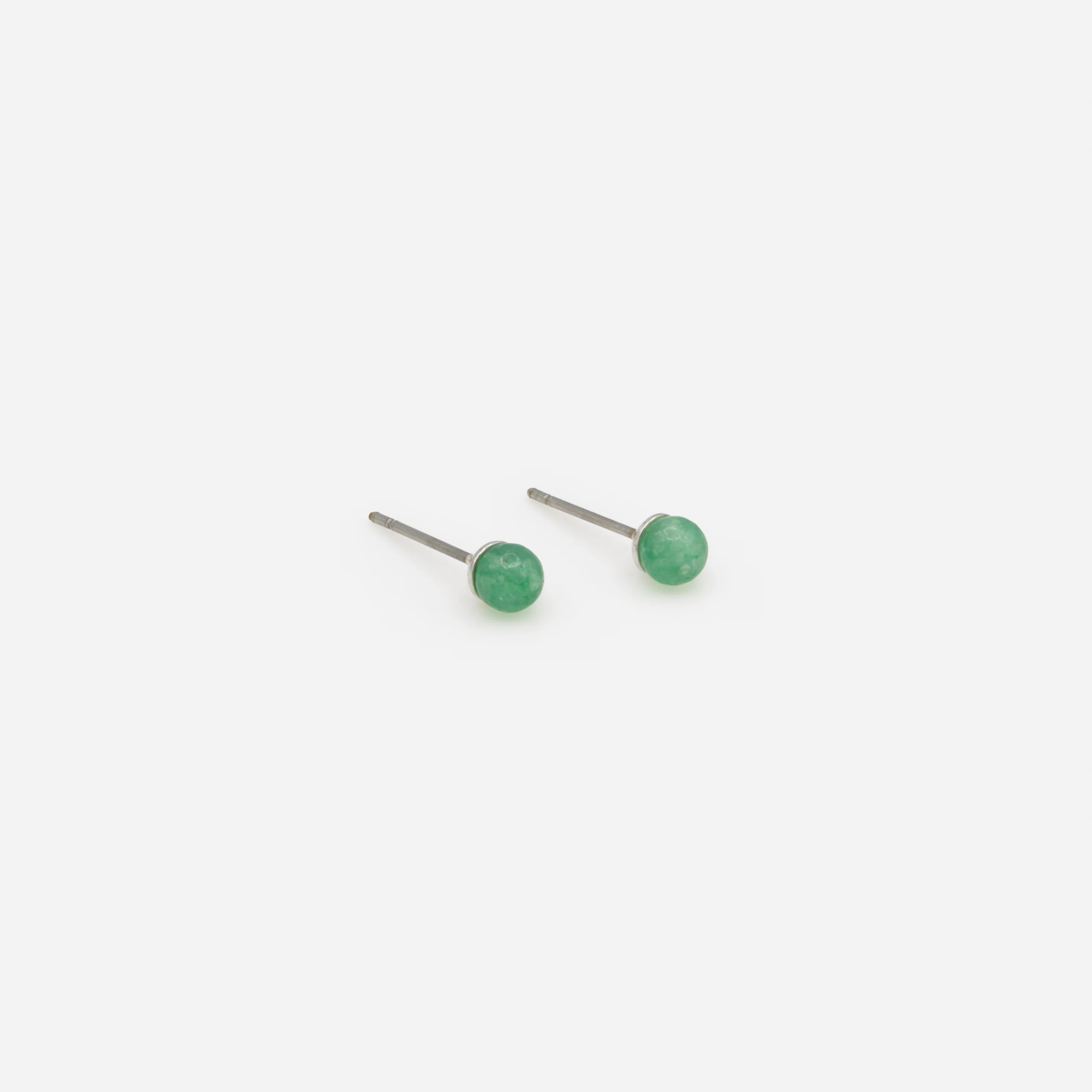 Boucles d'oreilles fixes argentées pierre ronde turquoise - Image 2